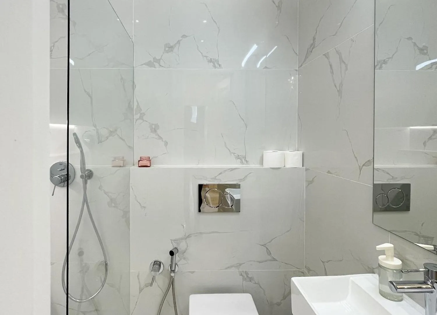 شقة فندقية براغ Stupartska Grand Residence جمهورية التشيك